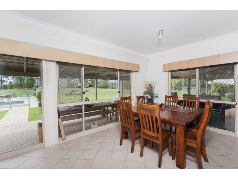 11 Hannaford Place, Helensvale QLD 4212