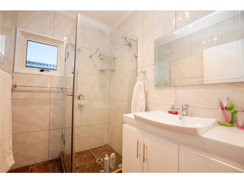 60 Dover Road, Margate QLD 4019