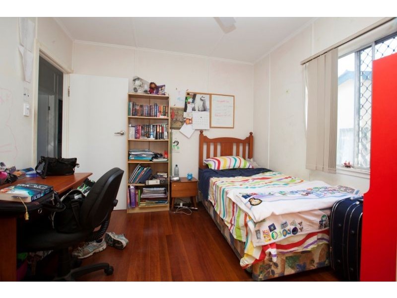 60 Dover Road, Margate QLD 4019