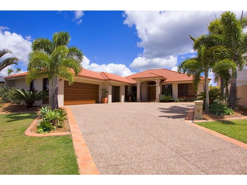 35 Ferrymans Ct, Helensvale QLD 4212