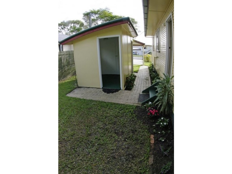 10 Cole Street, Scarborough QLD 4020