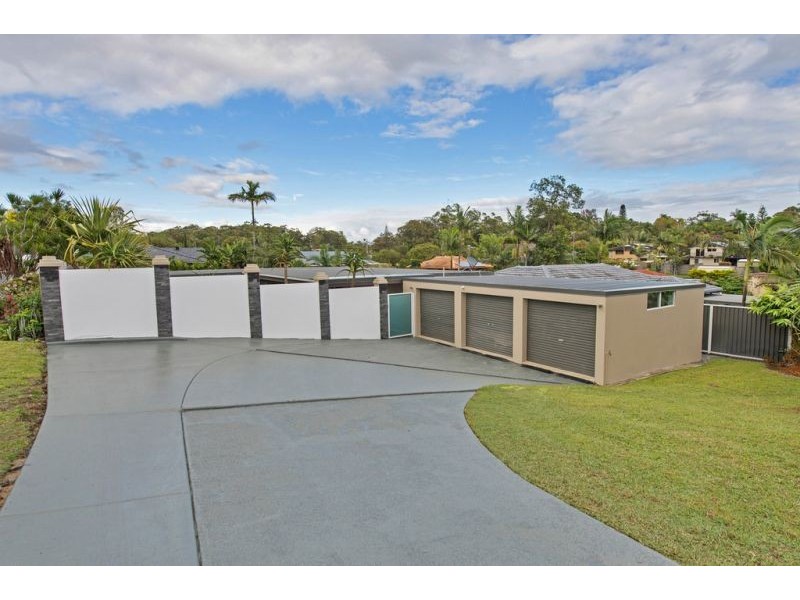 5 Pinaroo Cr, Ashmore QLD 4214