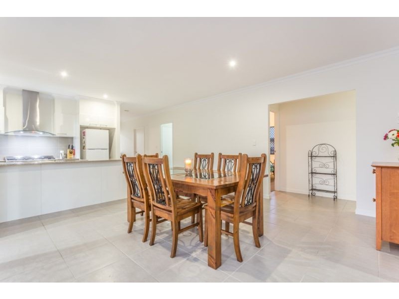 13 Dinnigan Cr, Durack QLD 4077