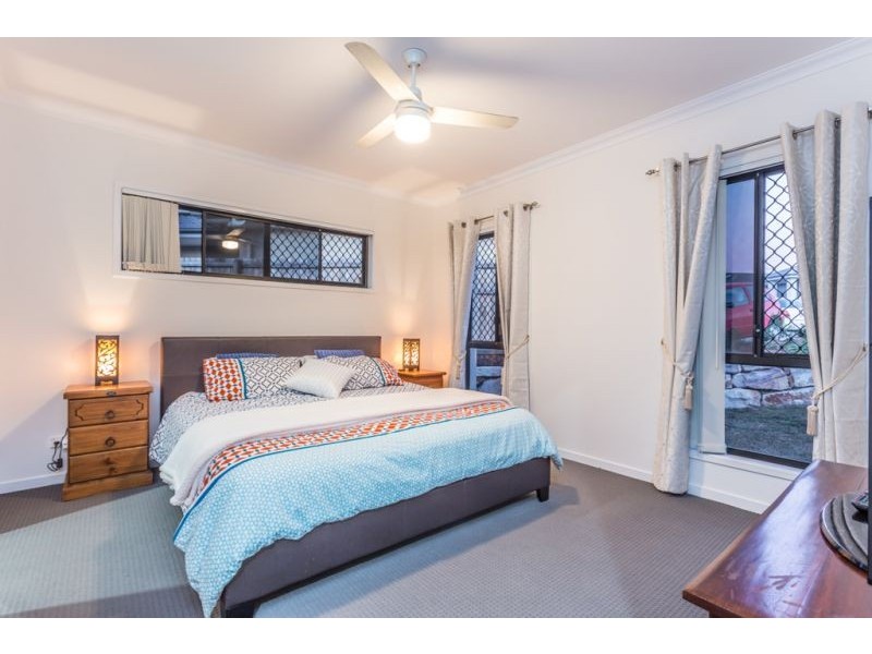 13 Dinnigan Cr, Durack QLD 4077