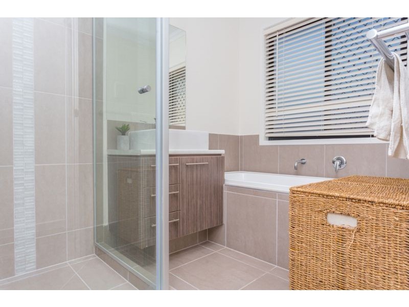 13 Dinnigan Cr, Durack QLD 4077