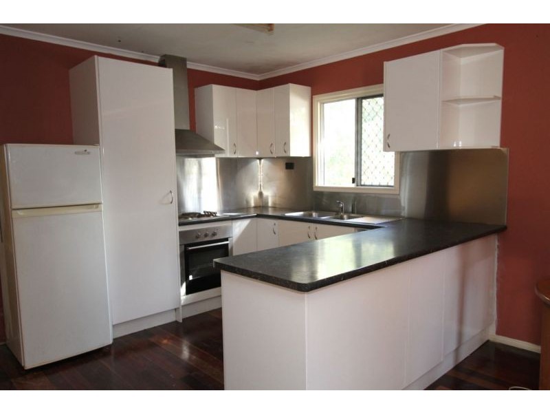 105 Victoria Ave, Margate QLD 4019