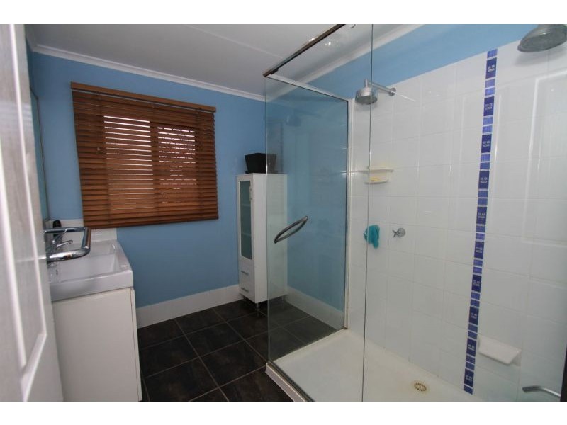 105 Victoria Ave, Margate QLD 4019