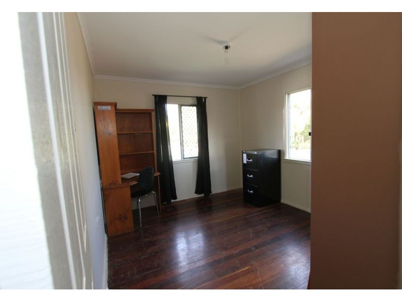 105 Victoria Ave, Margate QLD 4019