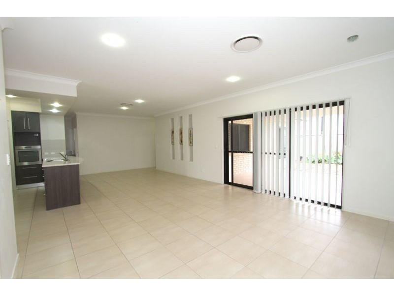53 Parkway Crescent, Murrumba Downs QLD 4503