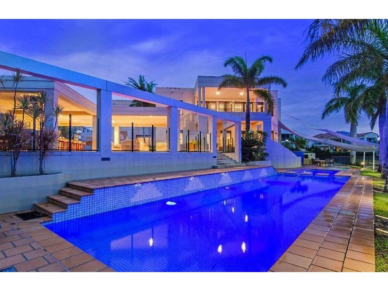 1133 Beechwood Drive, Hope Island QLD 4212