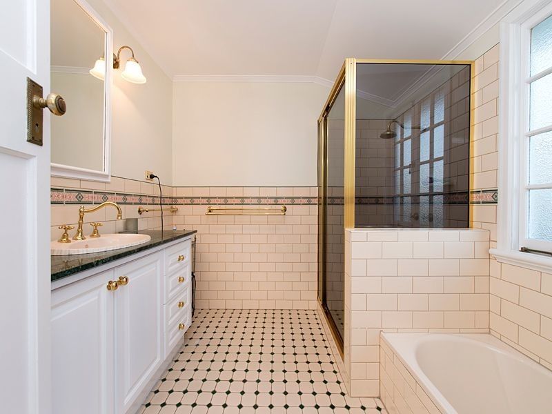 51 Surrey St, Nundah QLD 4012