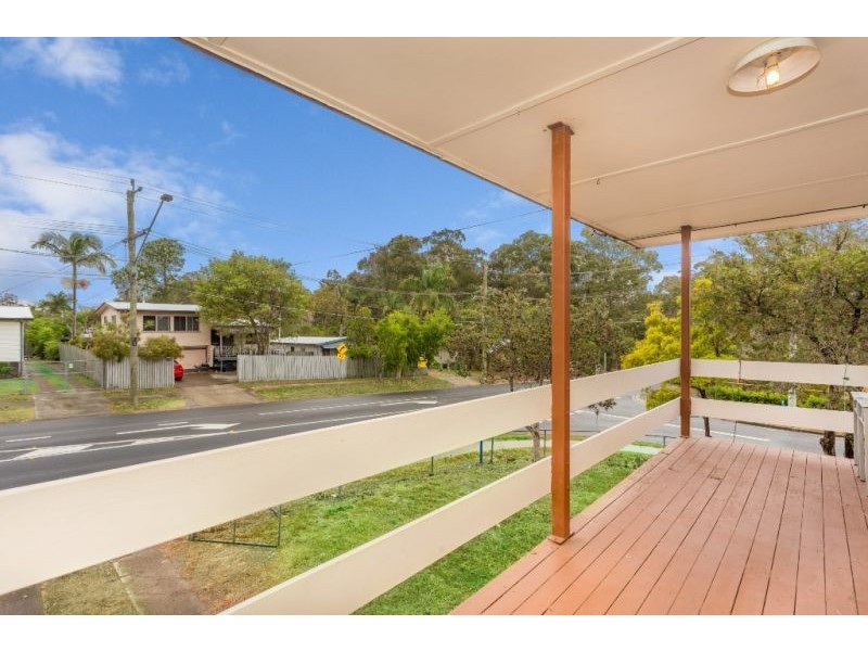 15 Acacia Road, Woodridge QLD 4114