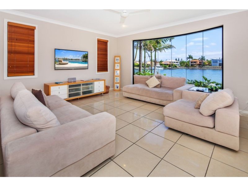 12 Windchimes Way, Helensvale QLD 4212