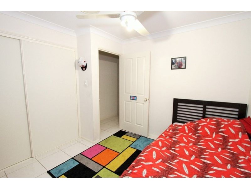 33 Desmond St, Narangba QLD 4504