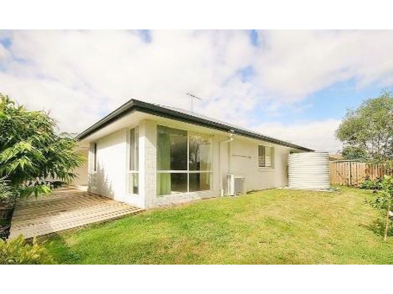 33 Desmond St, Narangba QLD 4504