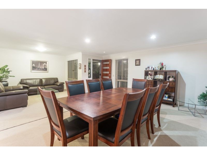 16 Holloway Drive, Everton Park QLD 4053