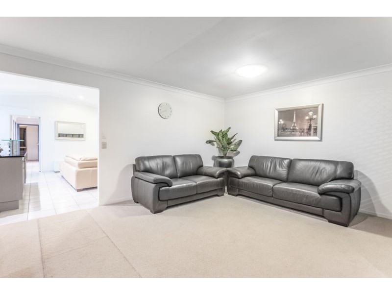 16 Holloway Drive, Everton Park QLD 4053