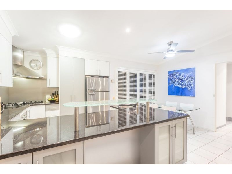 16 Holloway Drive, Everton Park QLD 4053