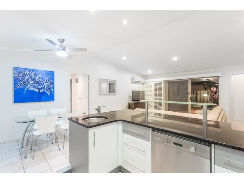 16 Holloway Drive, Everton Park QLD 4053