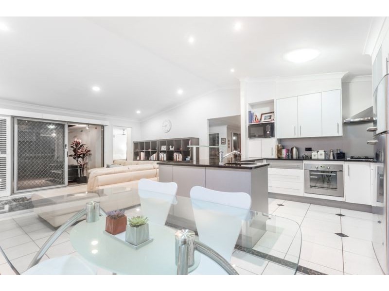 16 Holloway Drive, Everton Park QLD 4053