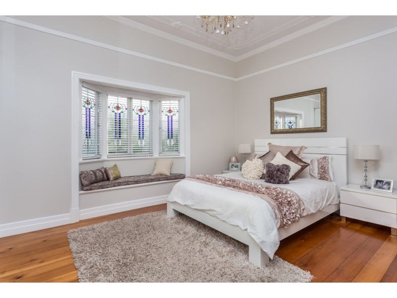 111 Stafford Rd, Kedron QLD 4031