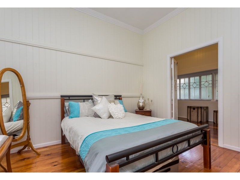 111 Stafford Rd, Kedron QLD 4031