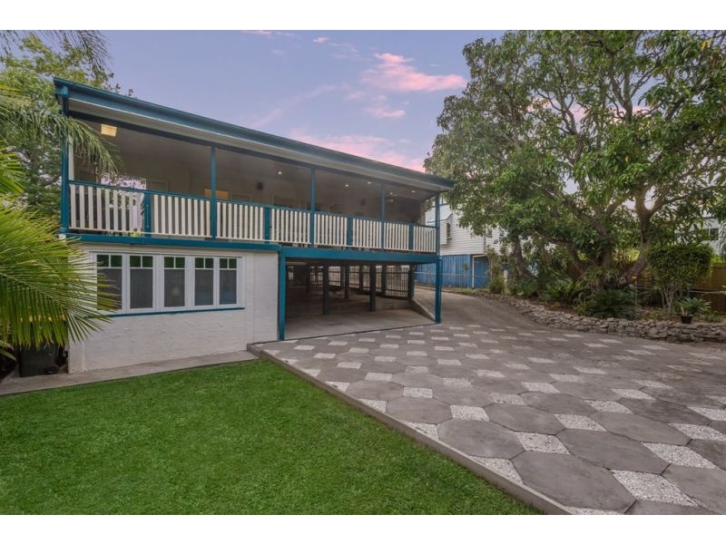 111 Stafford Rd, Kedron QLD 4031