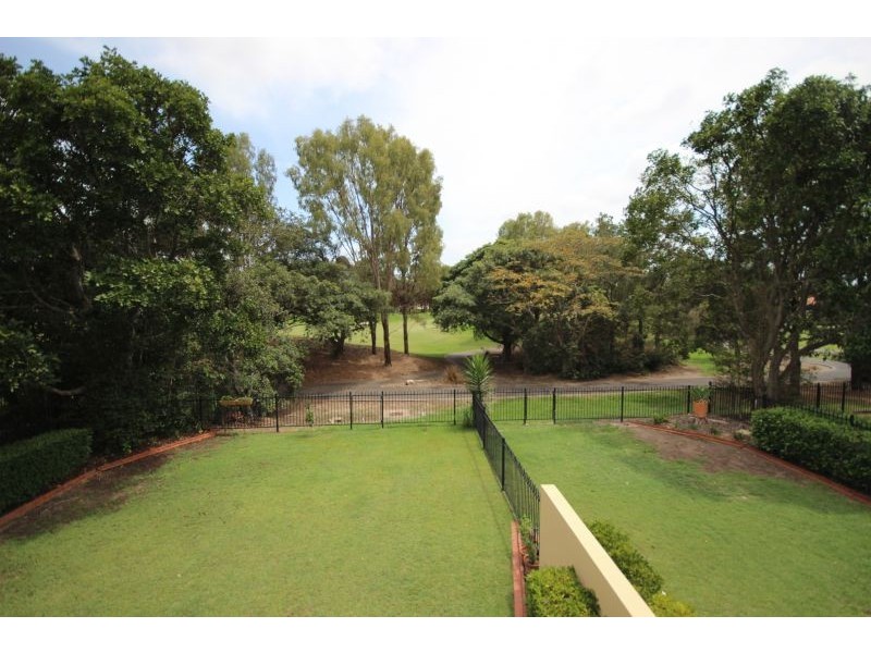 3281 Palladian Dr, Hope Island QLD 4212