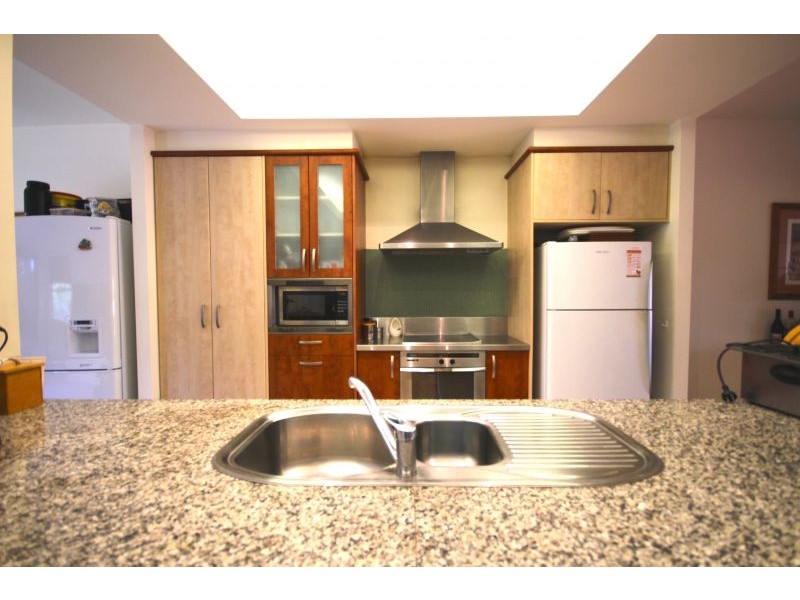 3281 Palladian Dr, Hope Island QLD 4212