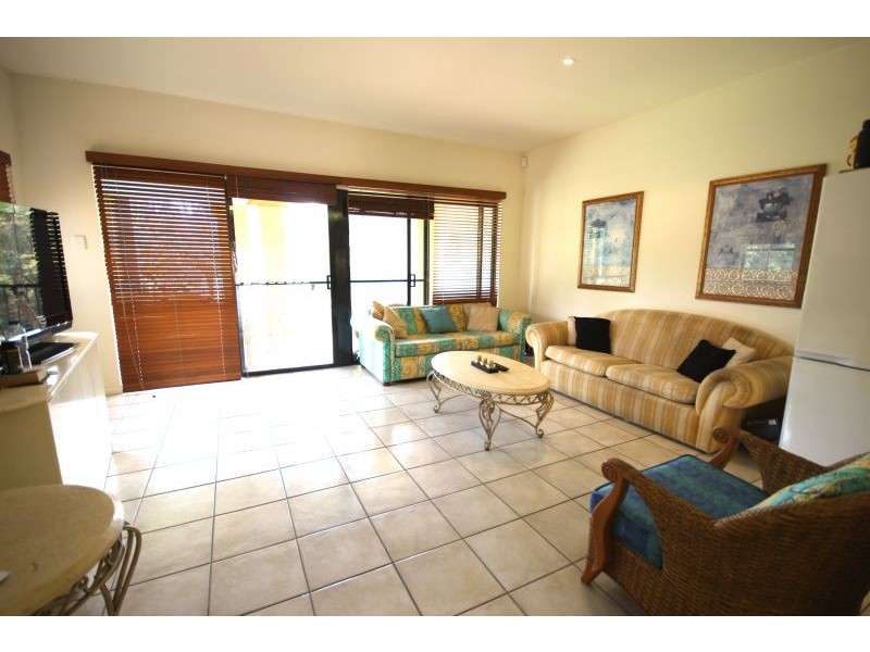 3281 Palladian Dr, Hope Island QLD 4212