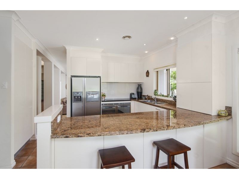 3193 Riverleigh Dr, Hope Island QLD 4212