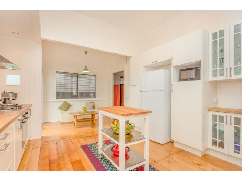 76a Coopers Camp Road, Bardon QLD 4065