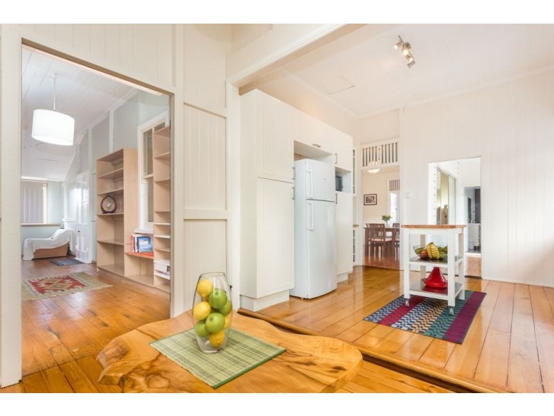 76a Coopers Camp Road, Bardon QLD 4065