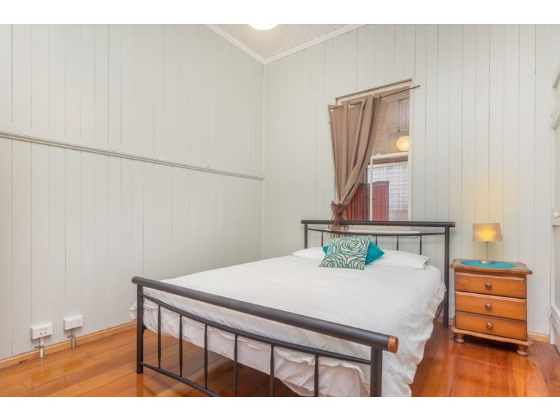 76a Coopers Camp Road, Bardon QLD 4065