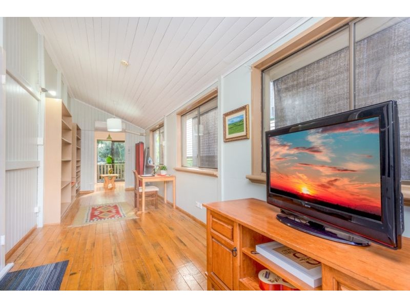 76a Coopers Camp Road, Bardon QLD 4065