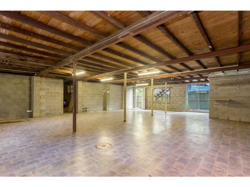 76a Coopers Camp Road, Bardon QLD 4065