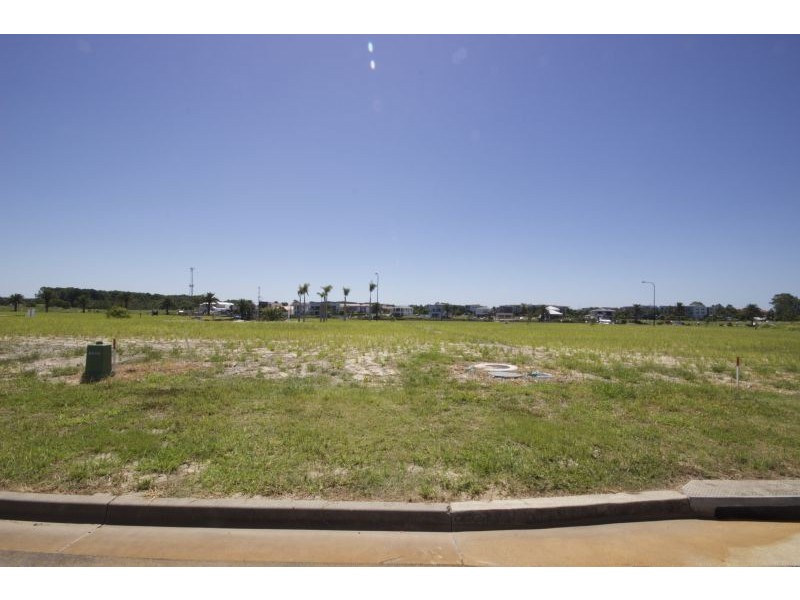 Lot 132 Grant Ave, Hope Island QLD 4212