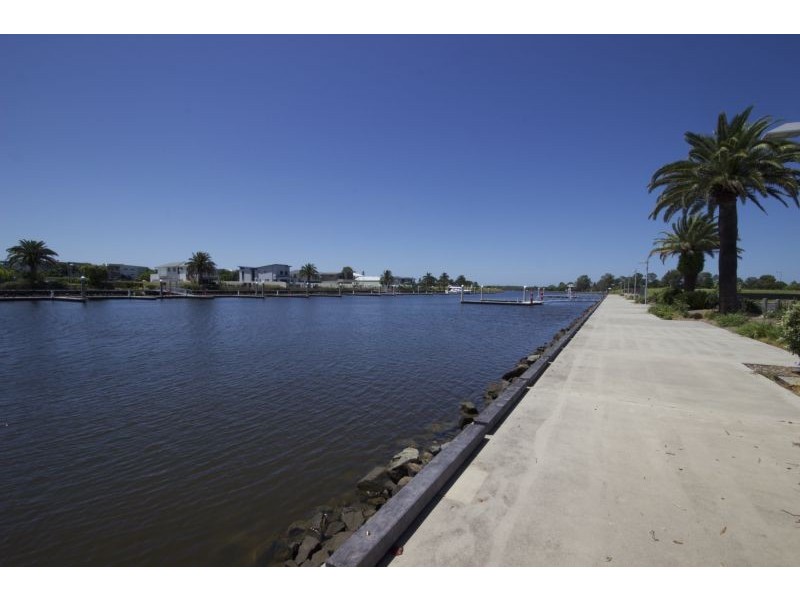 Lot 132 Grant Ave, Hope Island QLD 4212