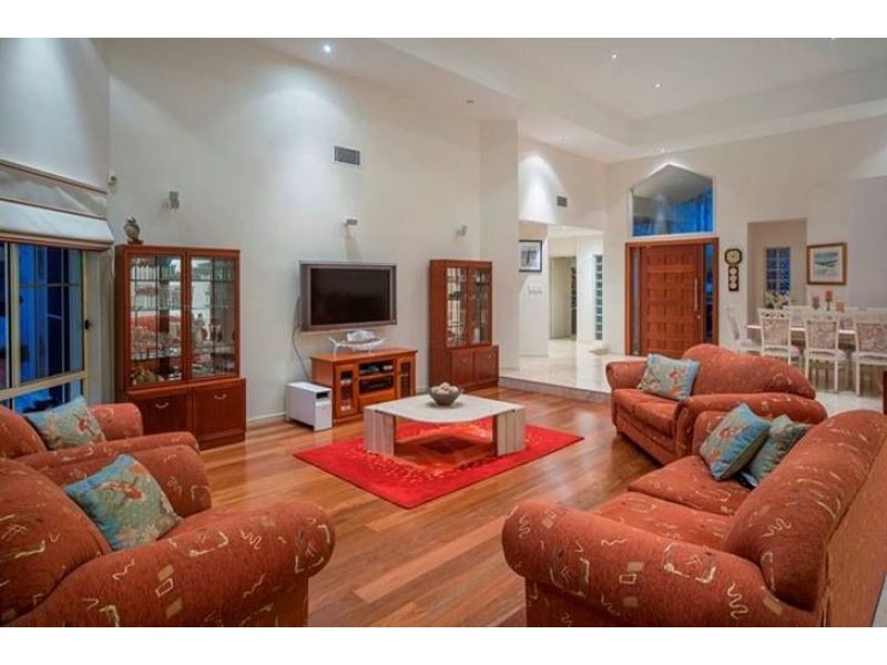 1084 Killymoon Dr, Hope Island QLD 4212