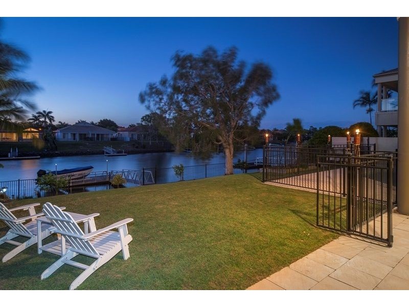 1084 Killymoon Dr, Hope Island QLD 4212