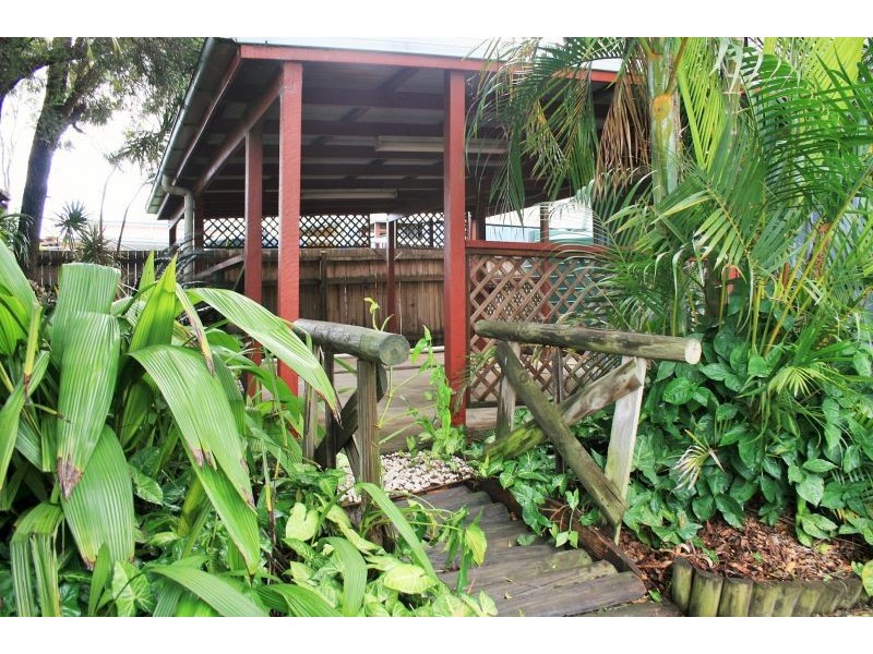 41 Russell St, Silkstone QLD 4304