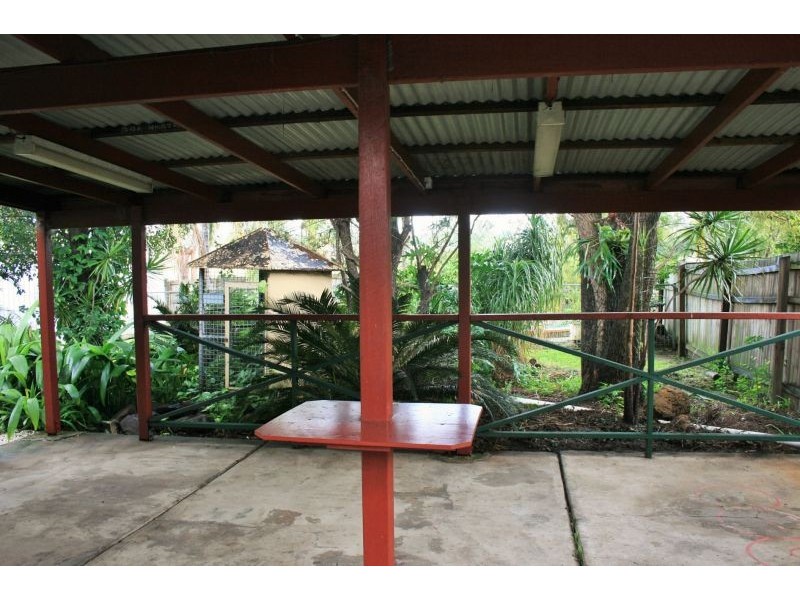 41 Russell St, Silkstone QLD 4304