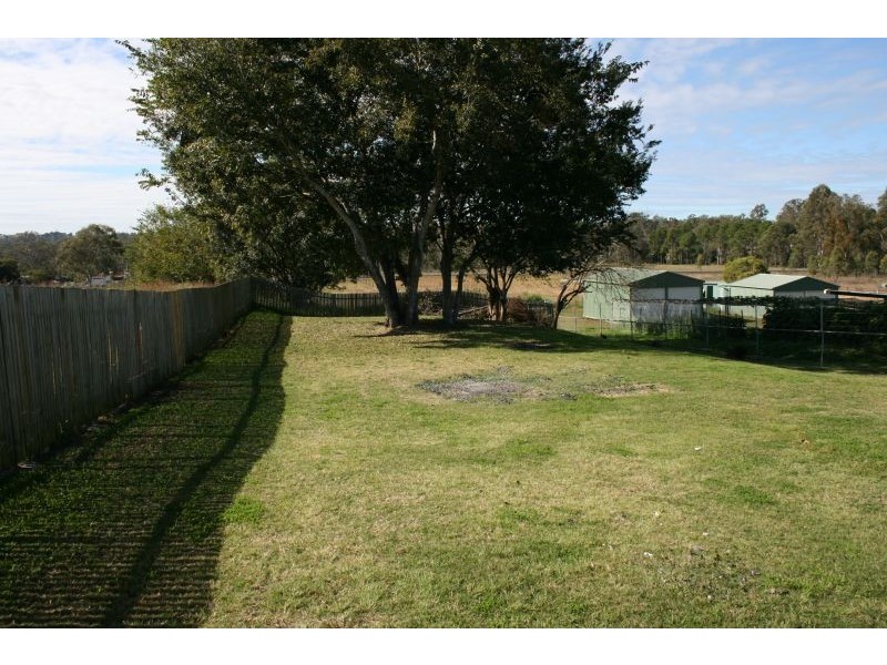 74 Stafford St, Silkstone QLD 4304