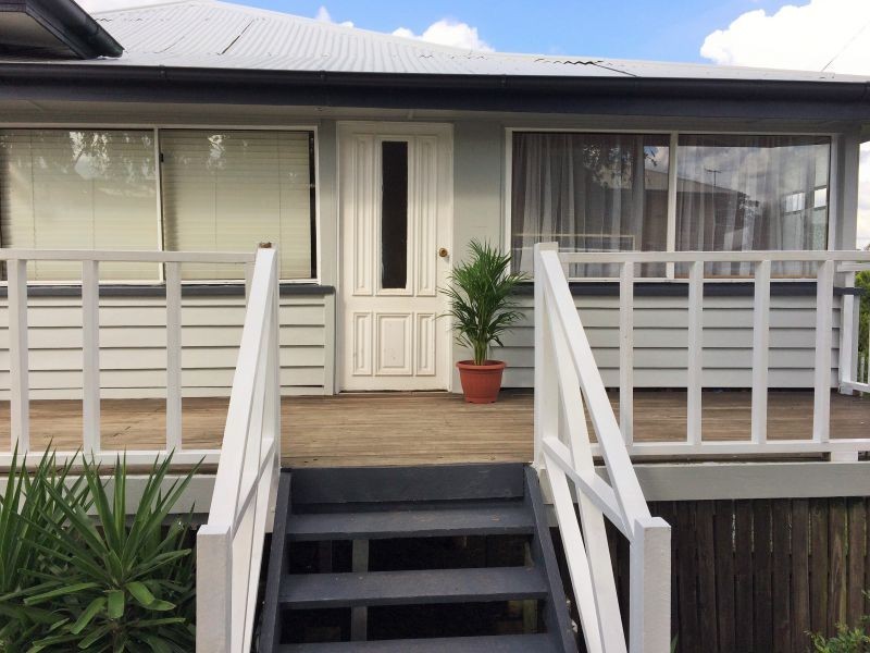 74 Stafford St, Silkstone QLD 4304