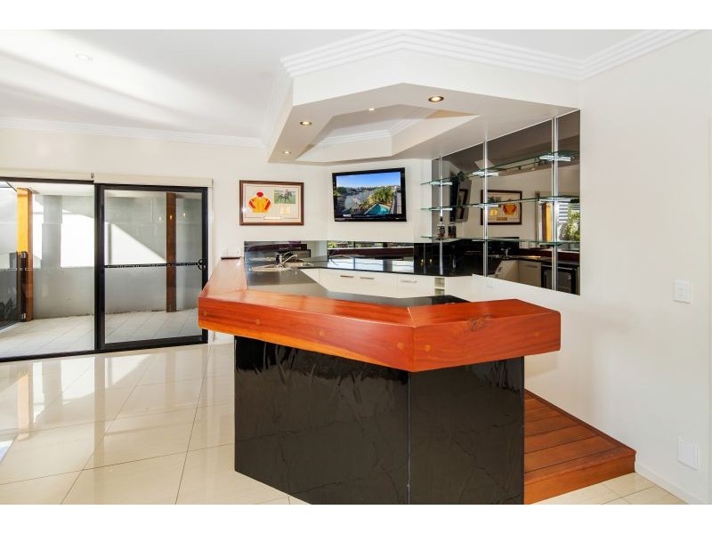 41 Southaven Dr, Helensvale QLD 4212