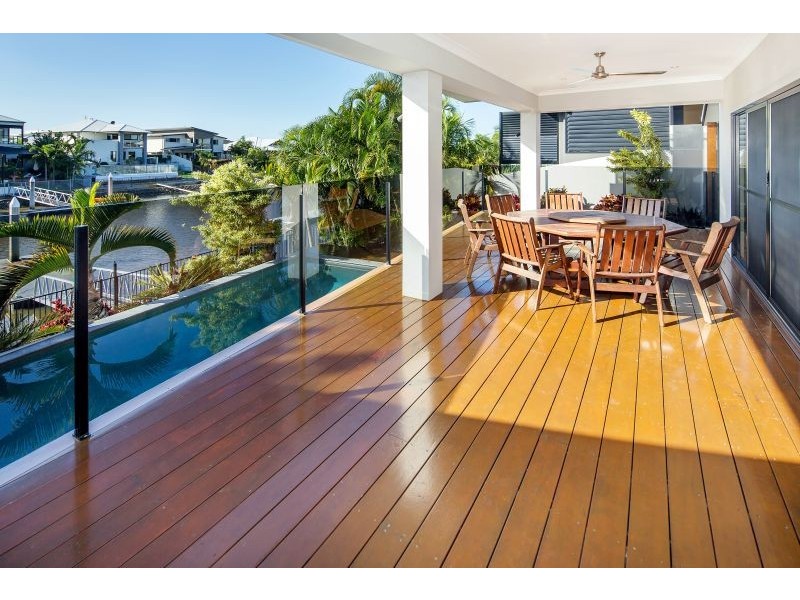 41 Southaven Dr, Helensvale QLD 4212