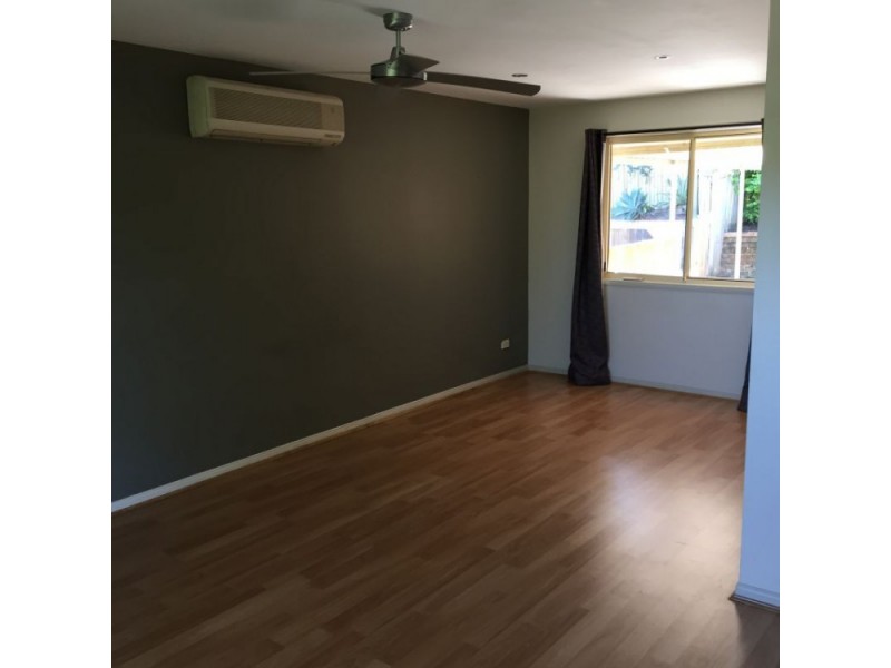 3 Retreat Pl, Robina QLD 4226