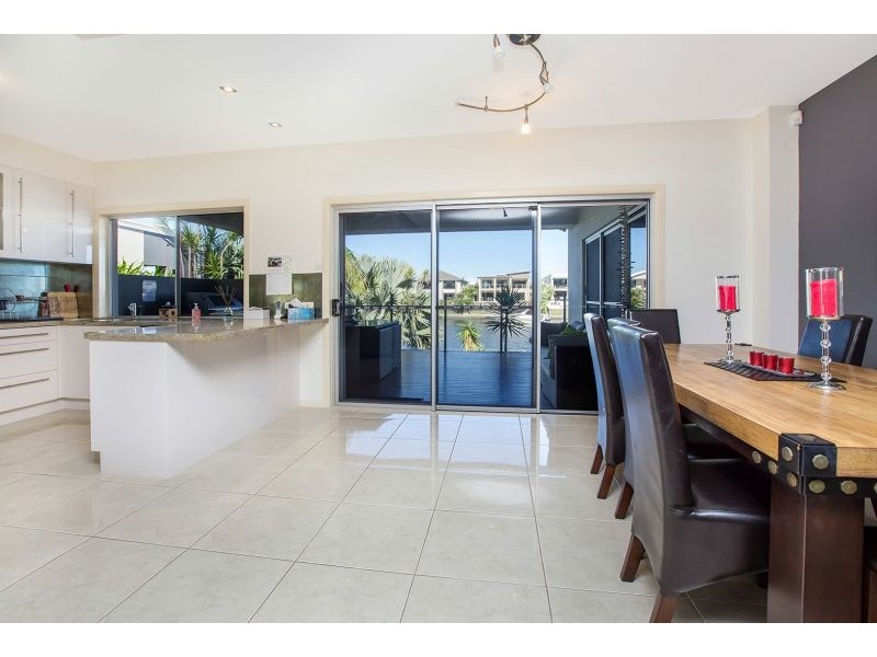 12 Coomera Ct, Helensvale QLD 4212