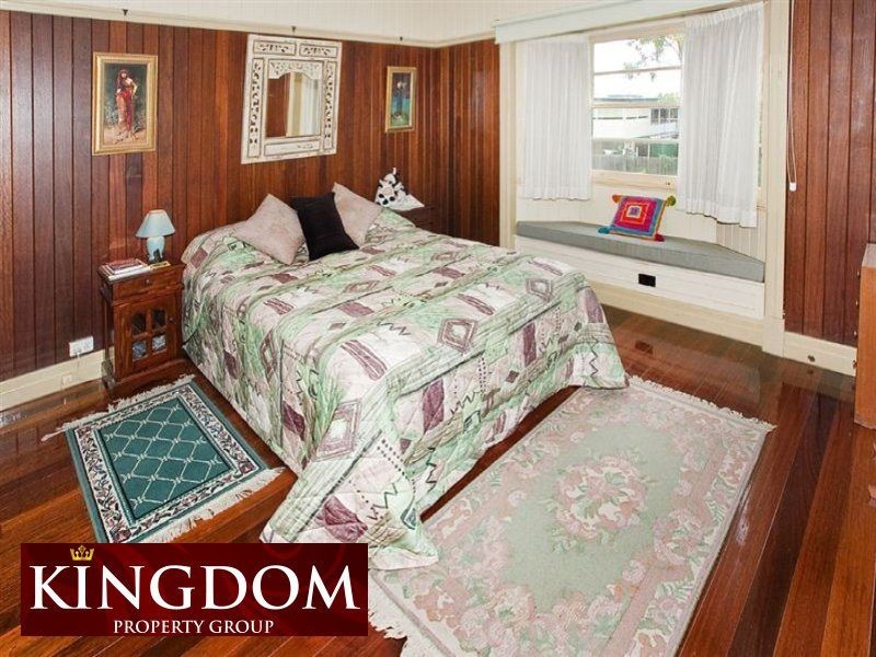 53 Wharf St, Shorncliffe QLD 4017