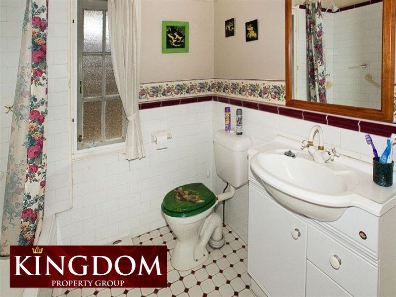 53 Wharf St, Shorncliffe QLD 4017